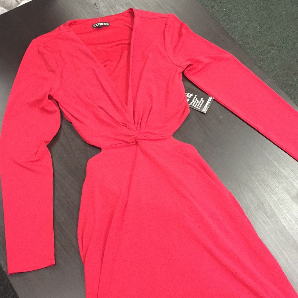 Red express dress